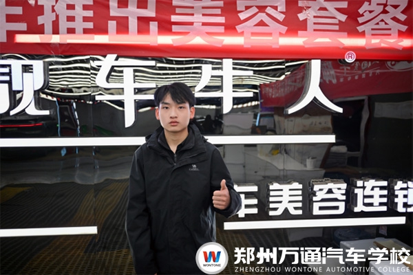 怀揣军营梦，亦闯职场关！万通李明阳的&ldquo;店长养成记&rdquo;