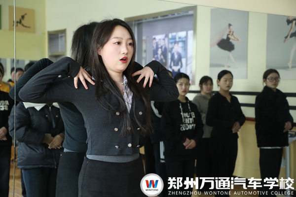 企业导师王育茁进校园｜为学子揭秘行业趋势与职业成长密码