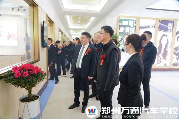 郑州万通技术学校新校区盛大落成,政企校共绘技能人才培养新蓝图