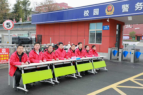 &ldquo;爸爸妈妈，我在万通挺好的！&rdquo; | 第一次远行，请别担心，我们在悄悄长大