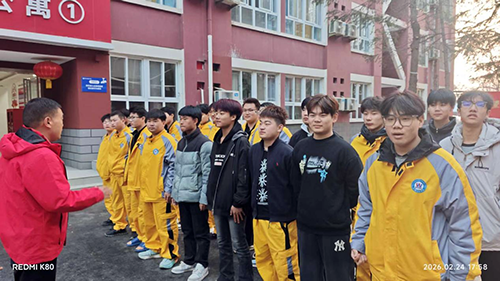 &ldquo;爸爸妈妈，我在万通挺好的！&rdquo; | 第一次远行，请别担心，我们在悄悄长大