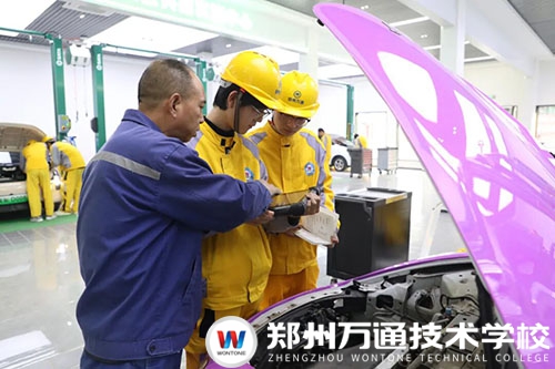 4师资力量,大师领衔教学