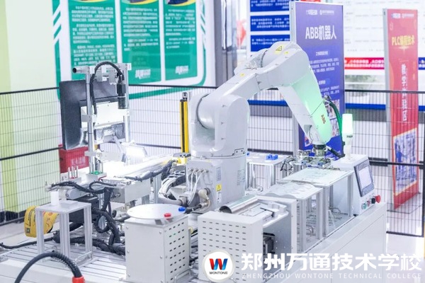 大势已定！京东70万员工集体转型，工业机器人成下一个财富风口