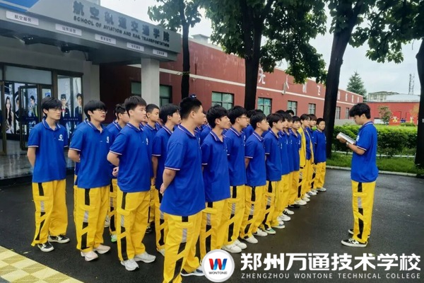 已经报了学校但不合适?别硬撑,换赛道还来的及