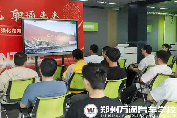 中核二三线上招聘郑州万通电工专业学子 搭建技能人才就业新桥梁